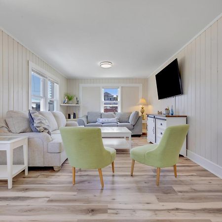 200Ft To Beach! North Myrtle Beach First Level Duplex Home, Pet Friendly! Exterior photo