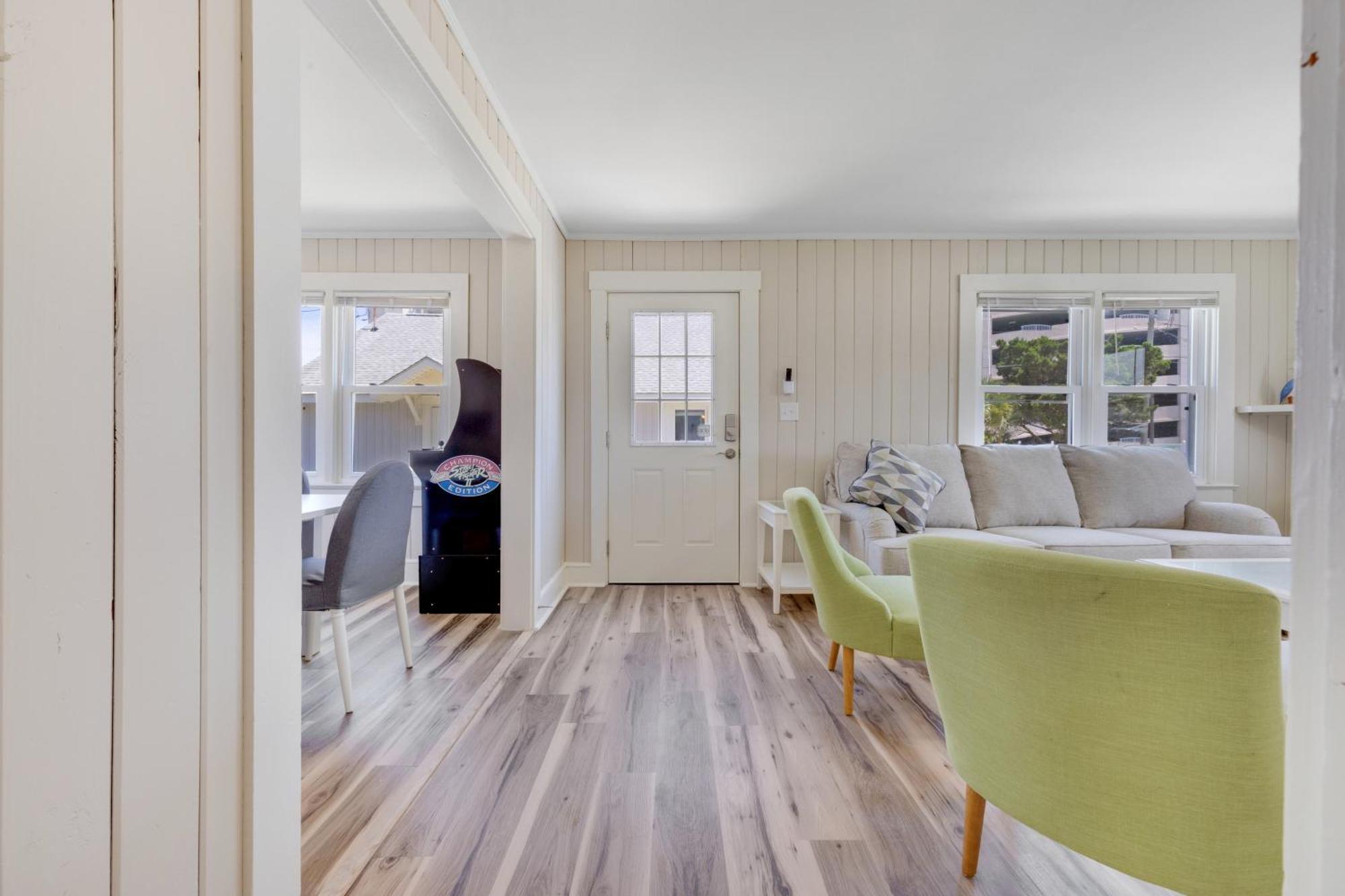 200Ft To Beach! North Myrtle Beach First Level Duplex Home, Pet Friendly! Exterior photo
